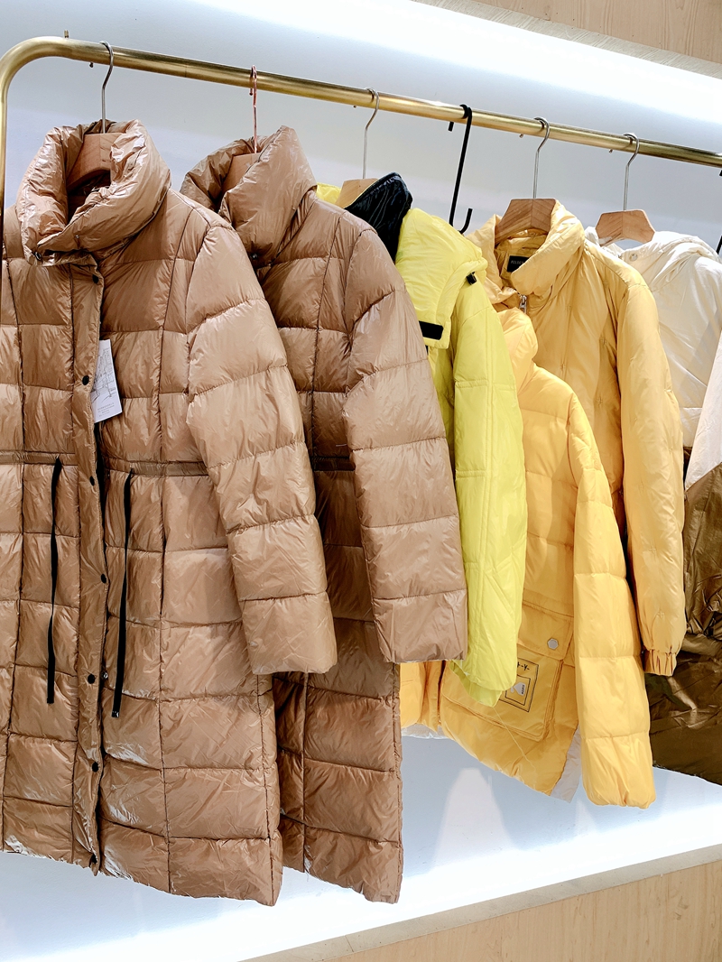 felipe varela羽绒服22冬 (32).jpg