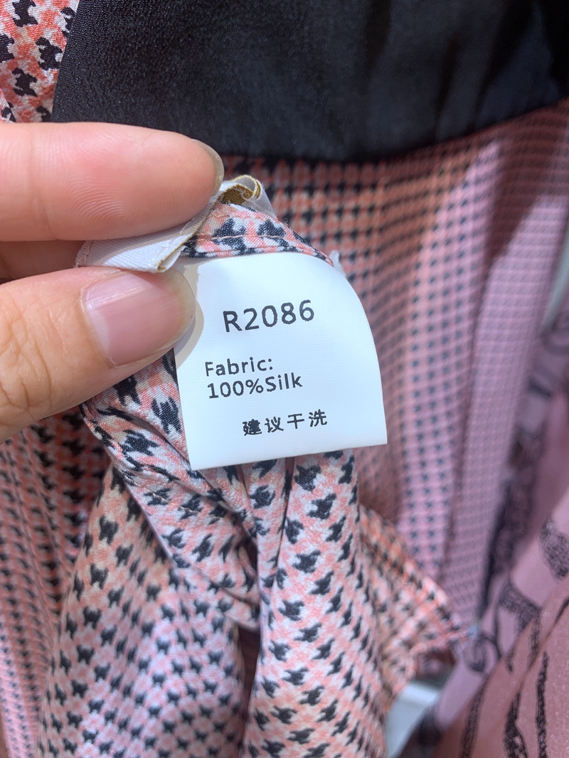 售罄￥69欧宝狮真丝上衣20秋