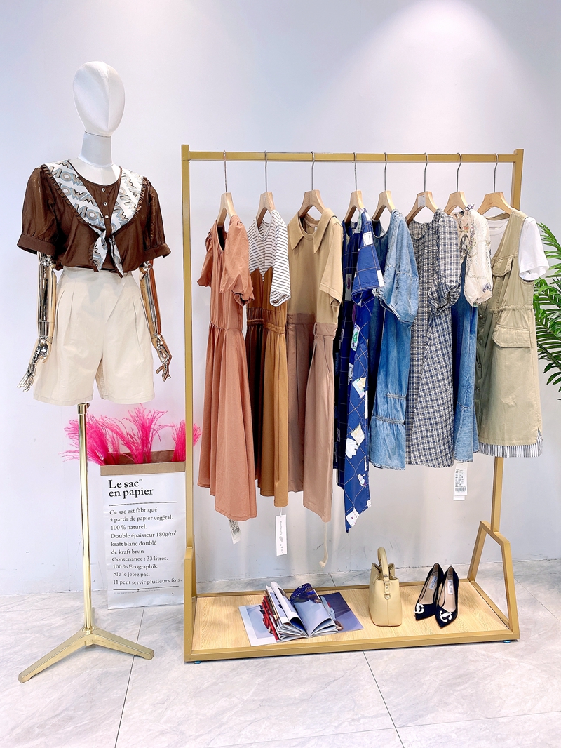 画梦羽_产品详情_广州依兰慕语服饰