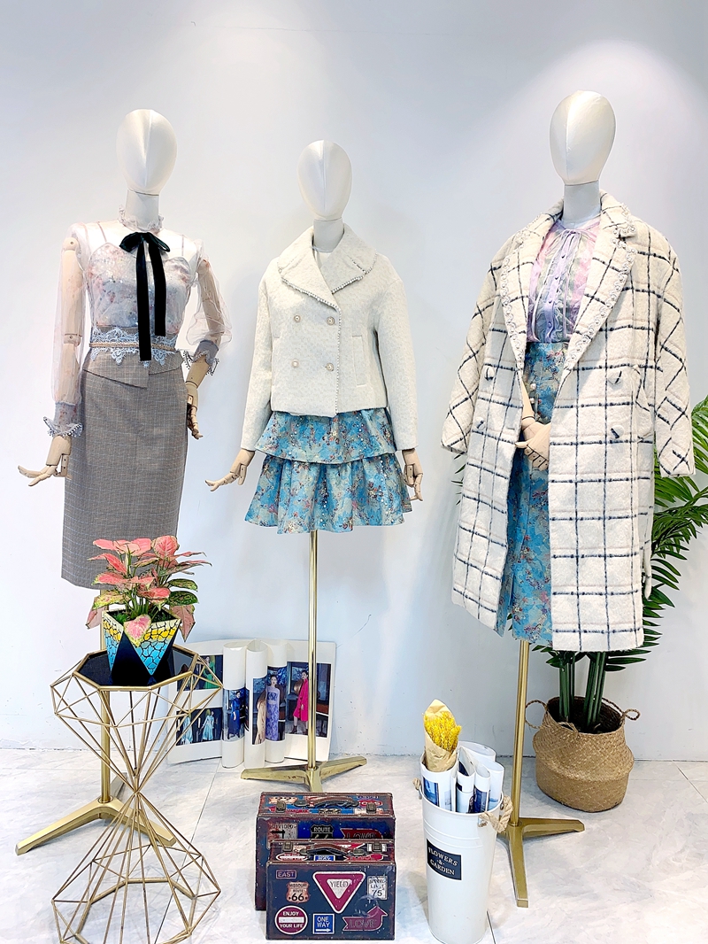 玛克茜妮23四季 (1).jpg