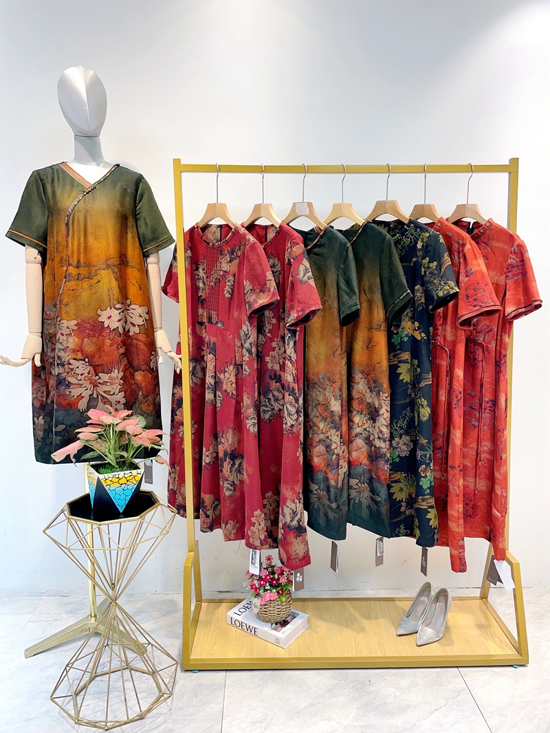 云山故事香云纱23春夏 (2).jpg